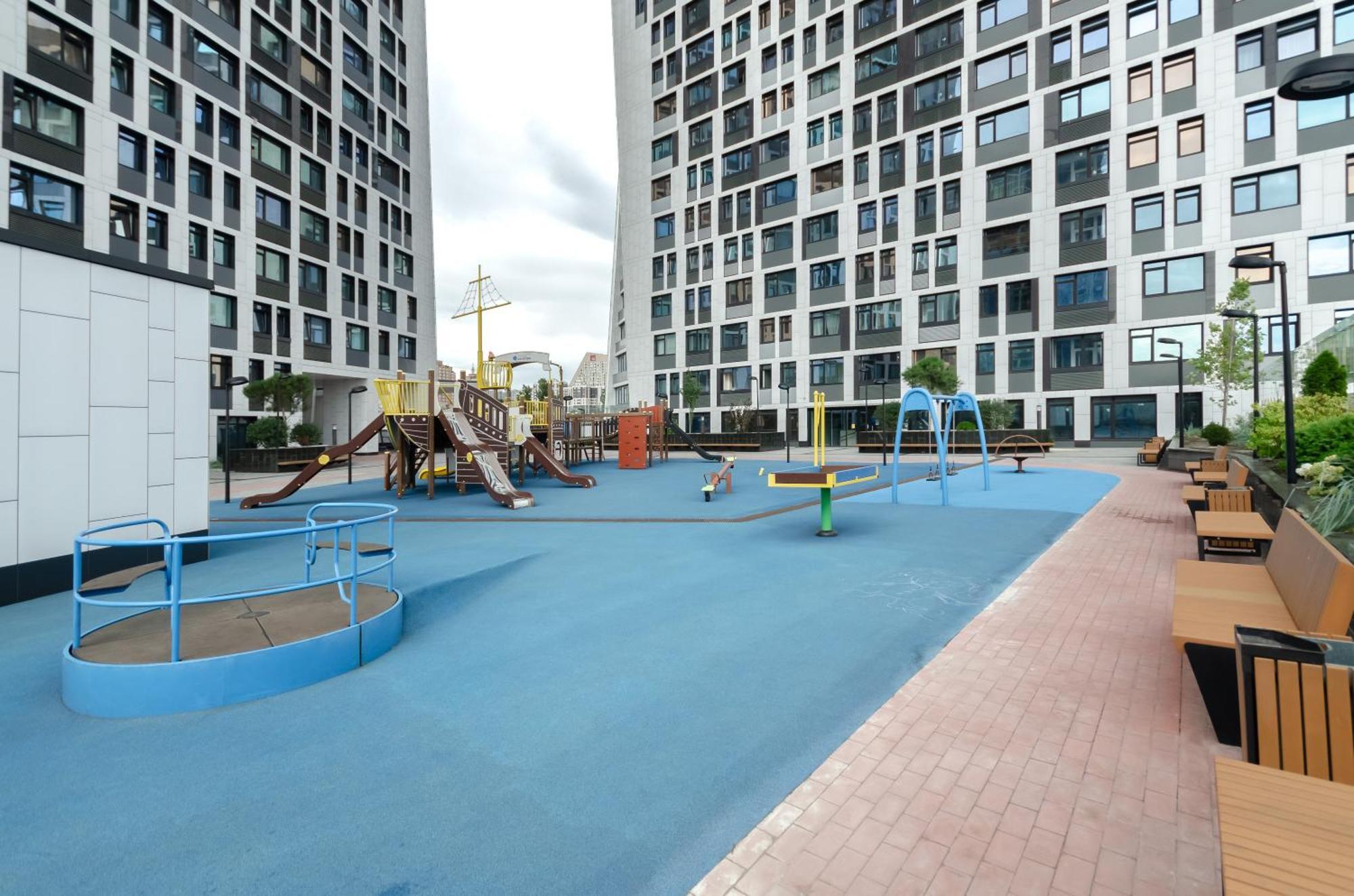 Petrovdom Apartments 7-13 In Rc Manhattan City,Beresteiskyi 11 Kijev Kültér fotó